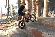 Load image into Gallery viewer, Splach Stark